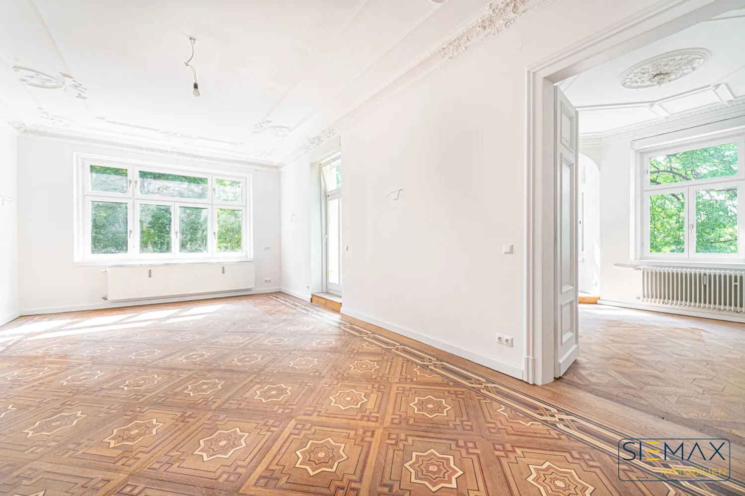 8 Zimmer Wohnung mit 240 m² in Augsburg – Bild 11