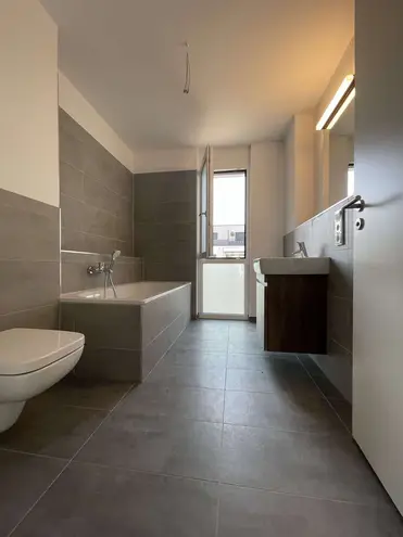 3 Zimmer Wohnung mit 94 m² in Wiesbaden – Bild 5