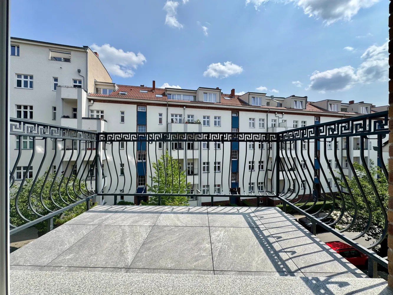 2 Zimmer Wohnung mit 78 m² in Berlin – Bild 2