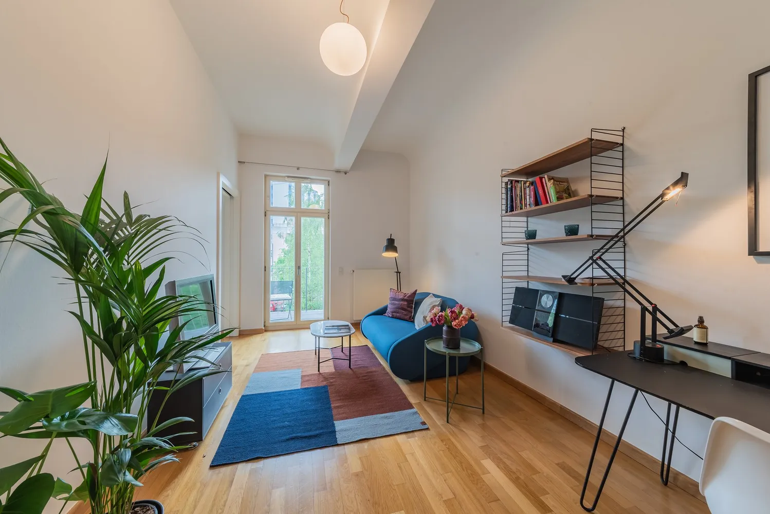 2 Zimmer Wohnung mit 85 m² in Frankfurt am Main – Bild 1