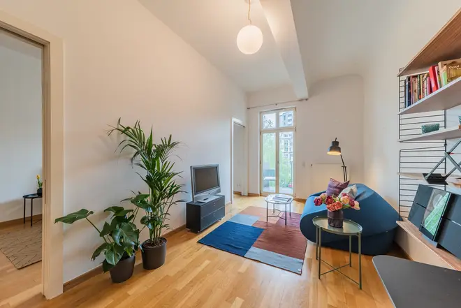 2 Zimmer Wohnung mit 85 m² in Frankfurt am Main – Bild 2