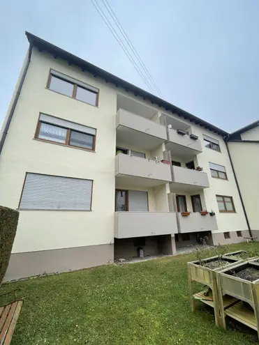 3 Zimmer Wohnung mit 66 m² in Augsburg – Bild 2