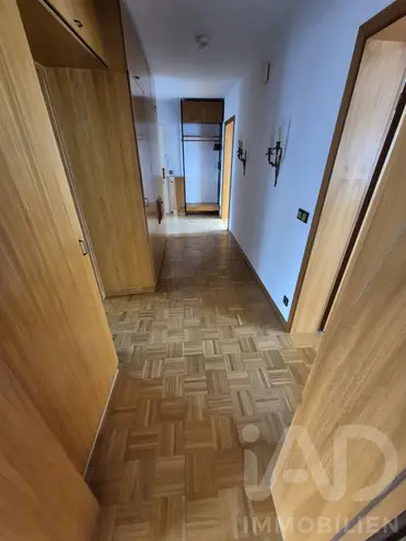 3 Zimmer Wohnung mit 99 m² in Saarbrücken – Bild 3