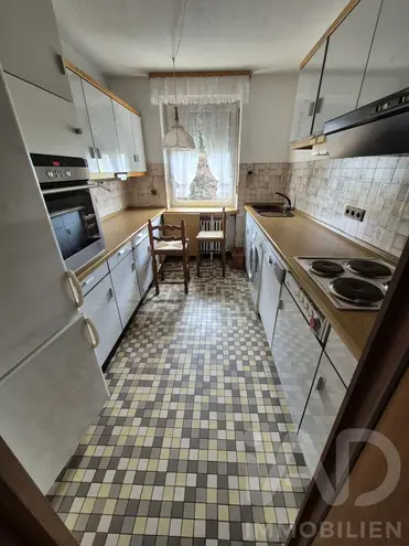 3 Zimmer Wohnung mit 99 m² in Saarbrücken – Bild 4
