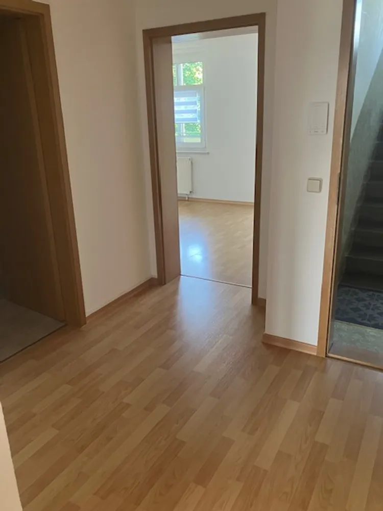 2 Zimmer Wohnung mit 60 m² in Plauen – Bild 11