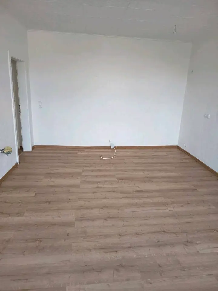 4 Zimmer Wohnung mit 100 m² in Plauen – Bild 2