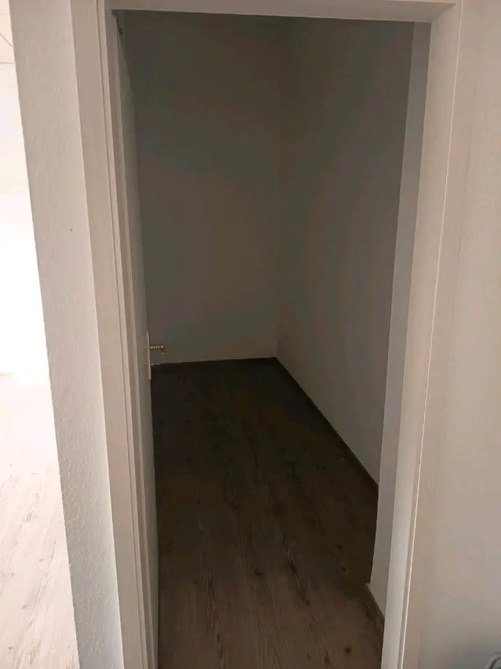 4 Zimmer Wohnung mit 100 m² in Plauen – Bild 7