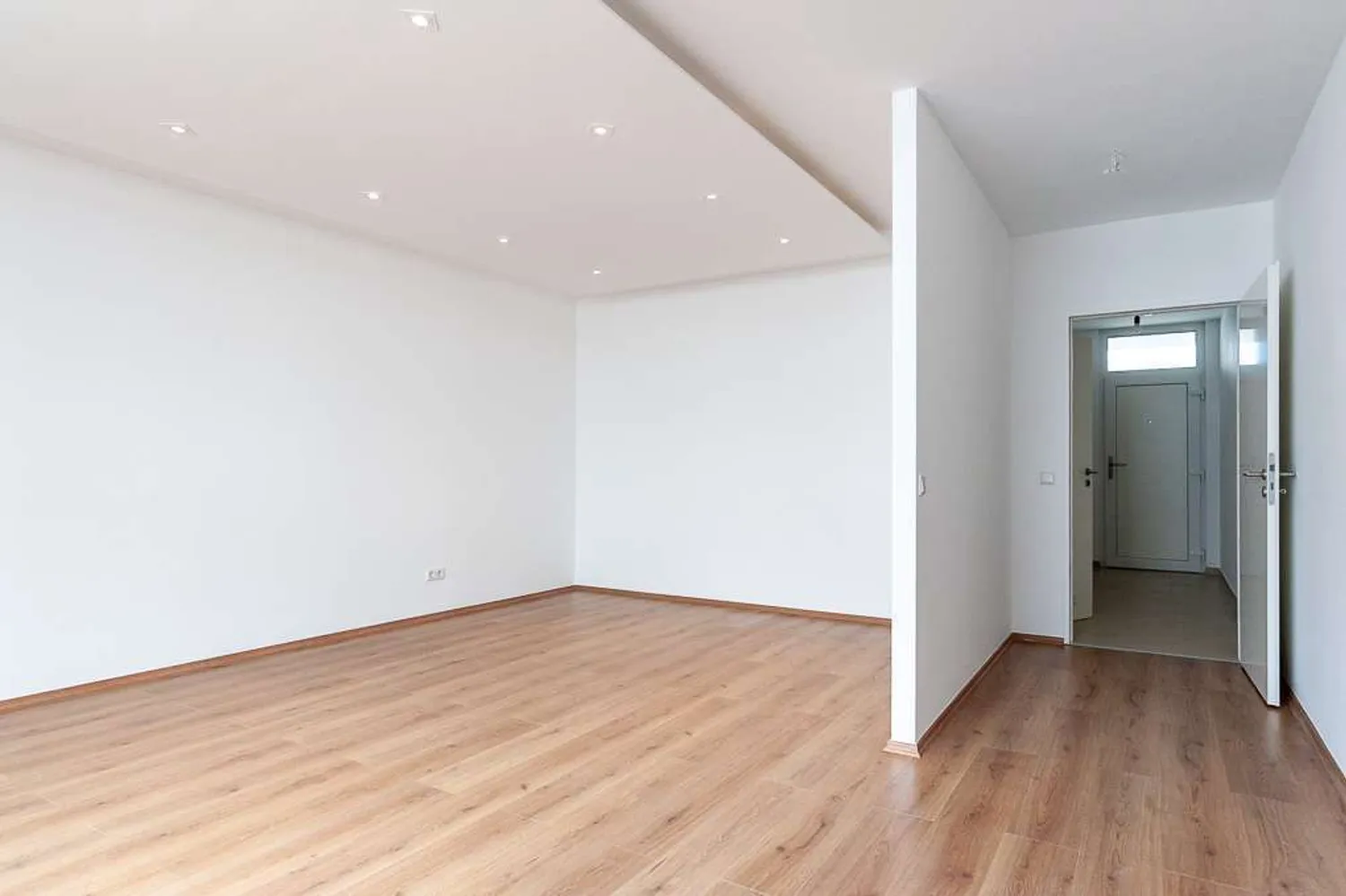 1 Zimmer Wohnung mit 47 m² in Krefeld – Bild 2