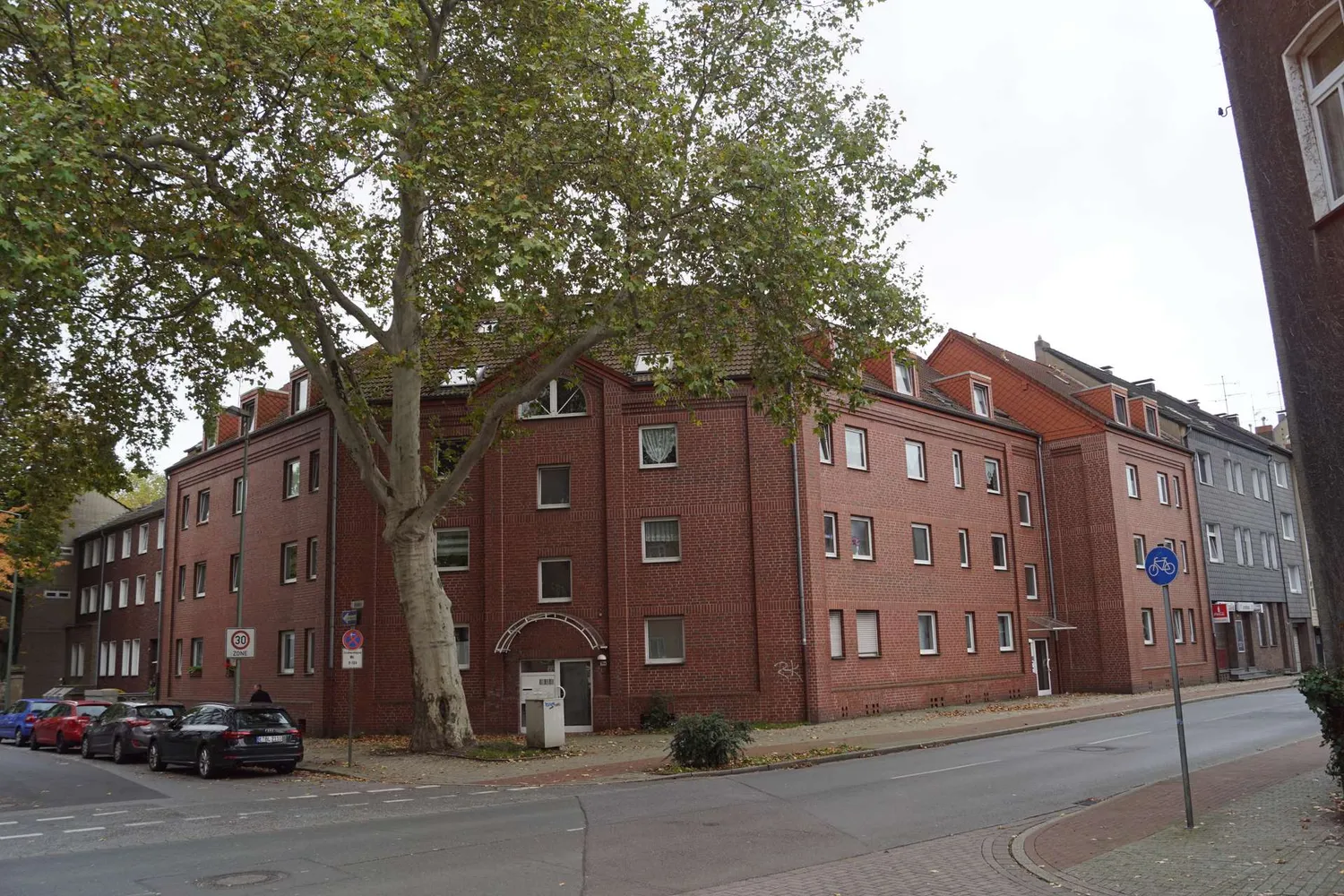 2 Zimmer Wohnung mit 64 m² in Duisburg – Bild 1