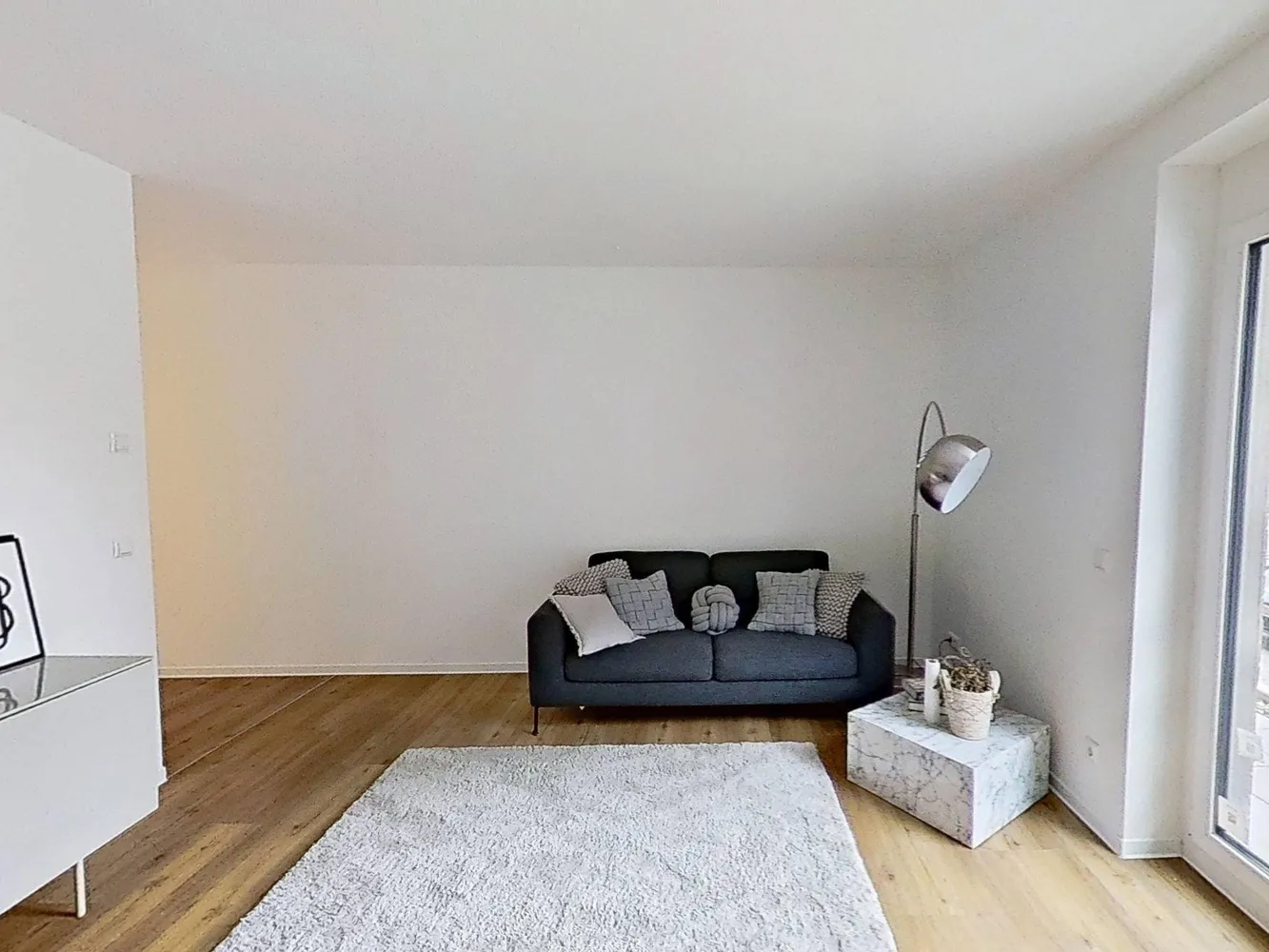 2 Zimmer Wohnung mit 80 m² in Mannheim – Bild 2