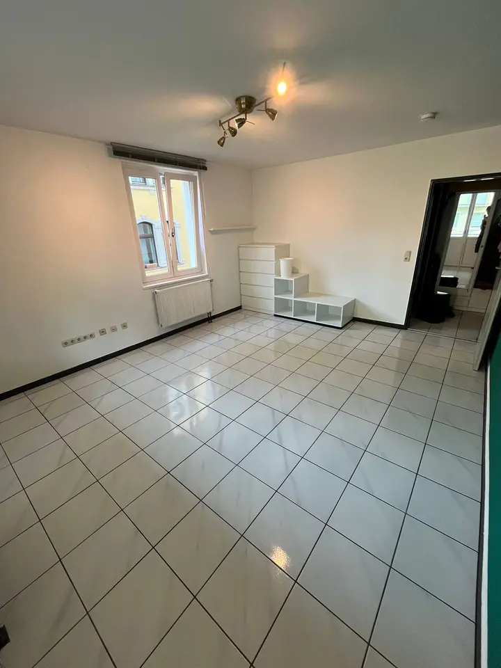 WG-Zimmer mit 140 m² in Würzburg – Bild 2