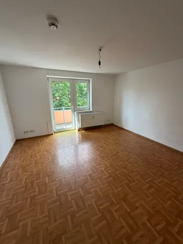 3 Zimmer Wohnung mit 58 m² in Regensburg – Bild 2