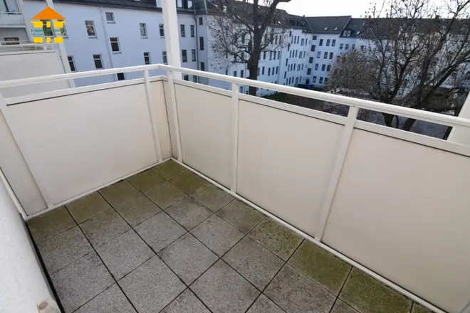 2 Zimmer Wohnung mit 65 m² in Chemnitz – Bild 2