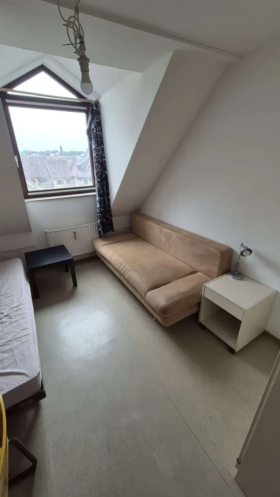 1 Zimmer Wohnung mit 17 m² in Erlangen – Bild 4