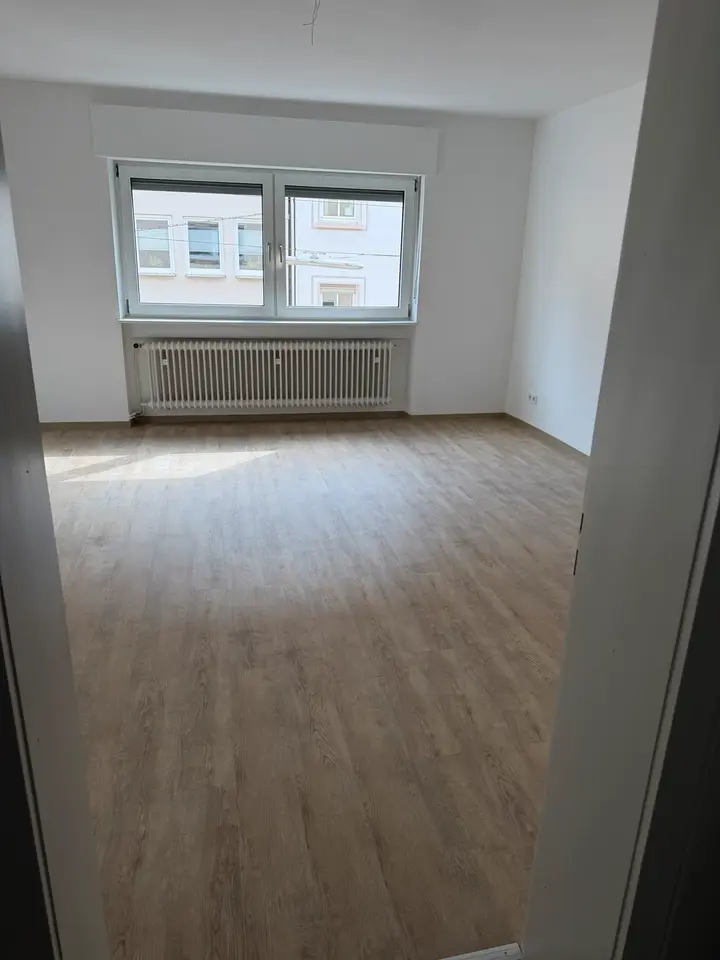 2 Zimmer Wohnung mit 68 m² in Saarbrücken – Bild 1