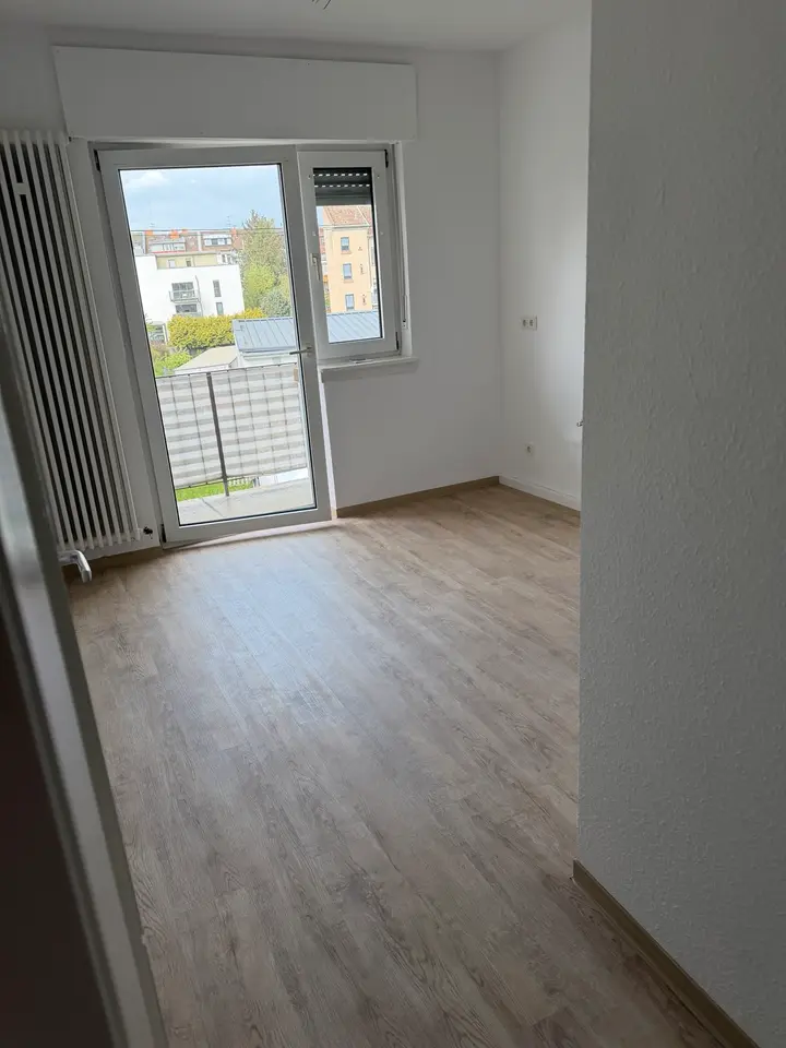 2 Zimmer Wohnung mit 68 m² in Saarbrücken – Bild 3