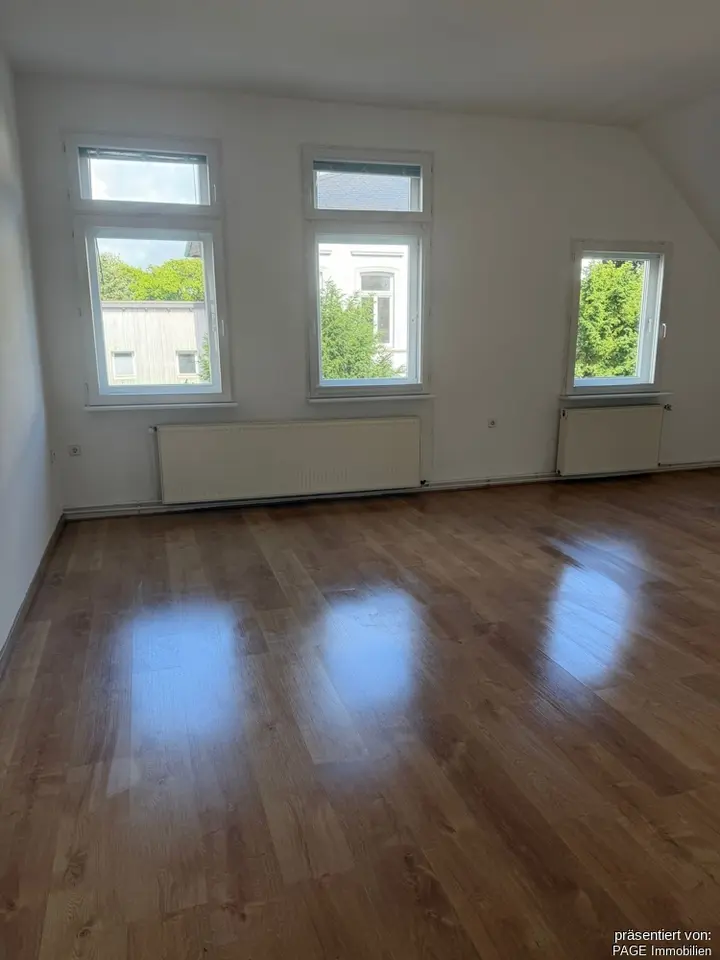 5 Zimmer Wohnung mit 140 m² in Wilhelmshaven – Bild 1