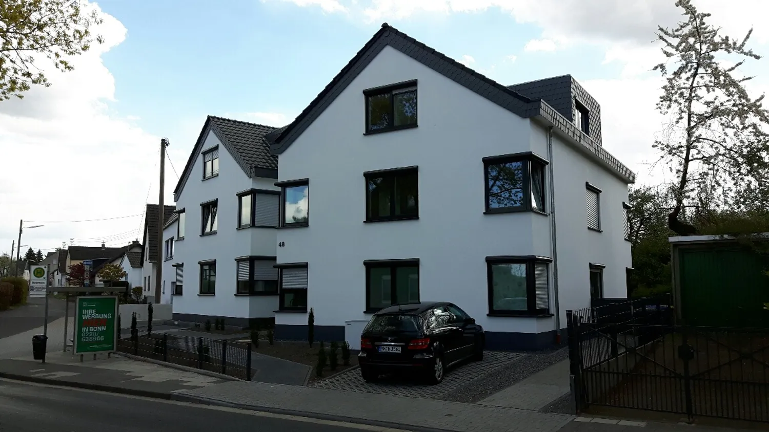 4 Zimmer Wohnung mit 94 m² in Bonn – Bild 1