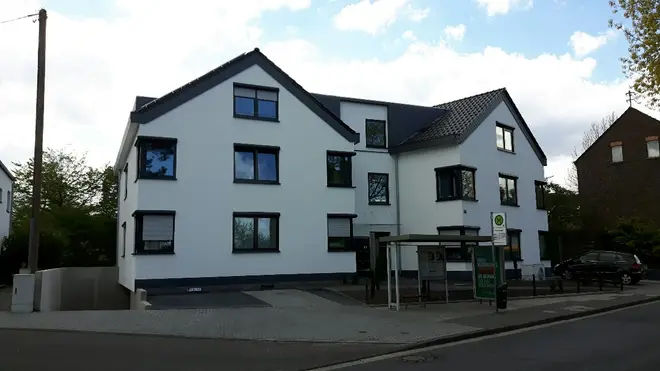4 Zimmer Wohnung mit 94 m² in Bonn – Bild 2