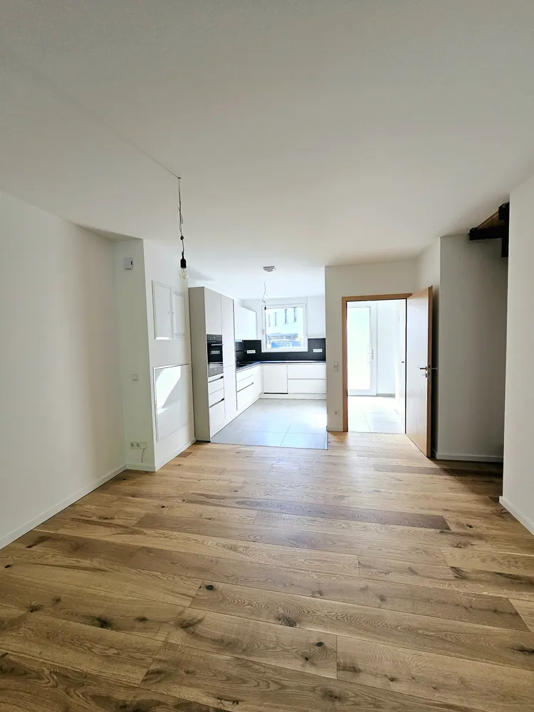 5 Zimmer Haus mit 145 m² in Oranienburg – Bild 1