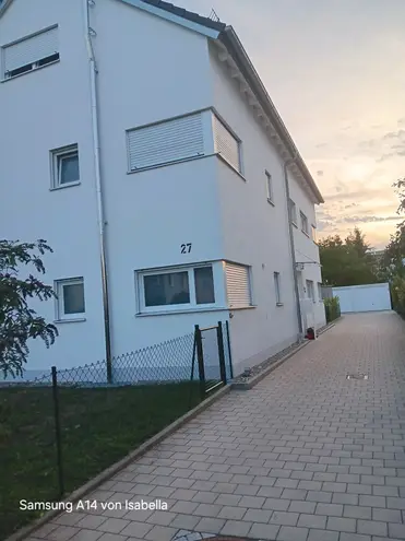 4 Zimmer Wohnung mit 96 m² in Augsburg – Bild 1