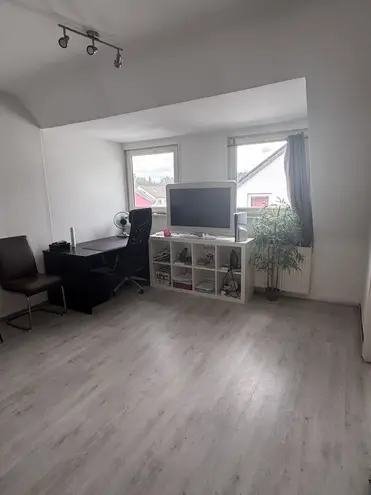 1 Zimmer Wohnung mit 30 m² in Solingen – Bild 2