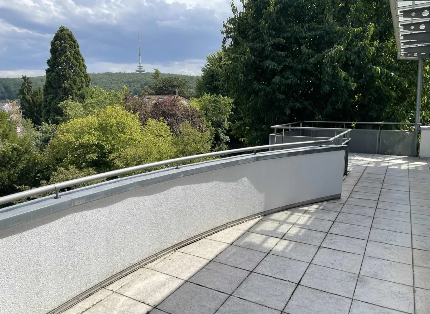 6 Zimmer Wohnung mit 160 m² in Stuttgart – Bild 7