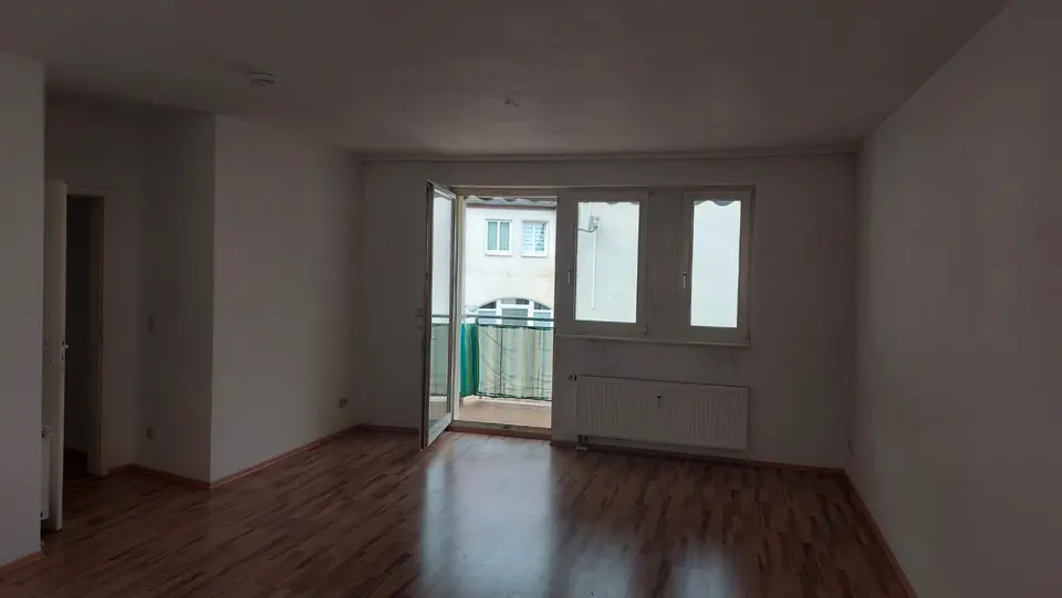 2 Zimmer Wohnung mit 71 m² in Sangerhausen – Bild 1