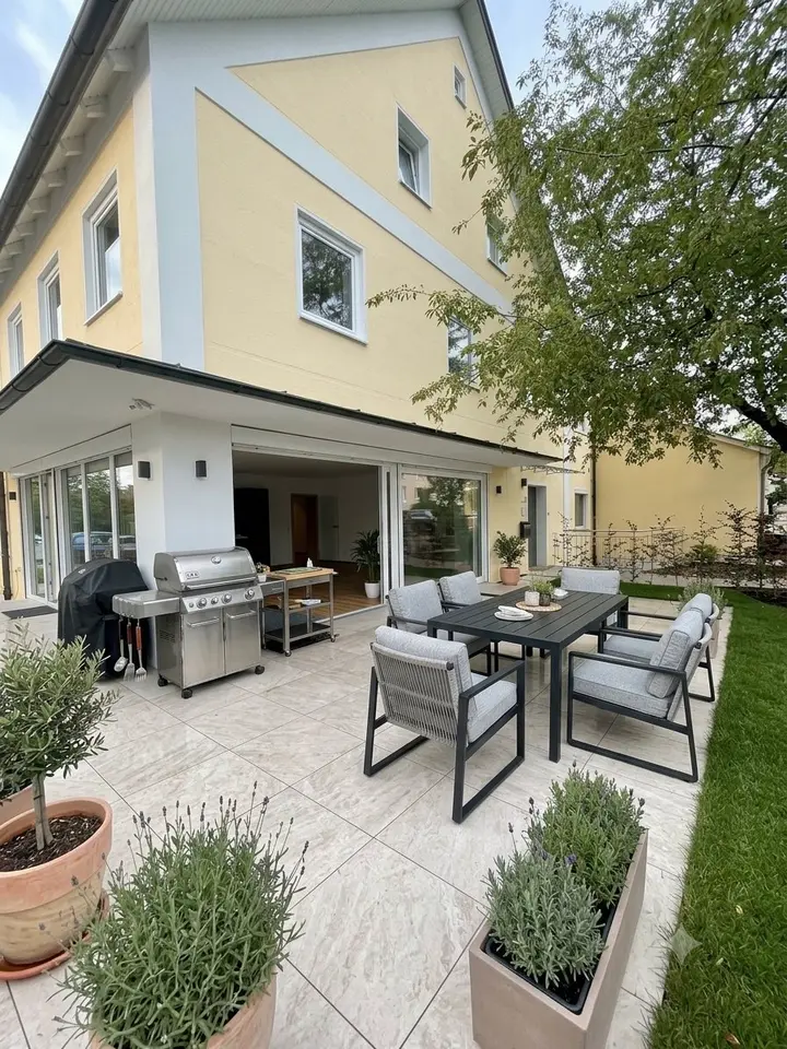 4 Zimmer Wohnung mit 145 m² in Kempten – Bild 3
