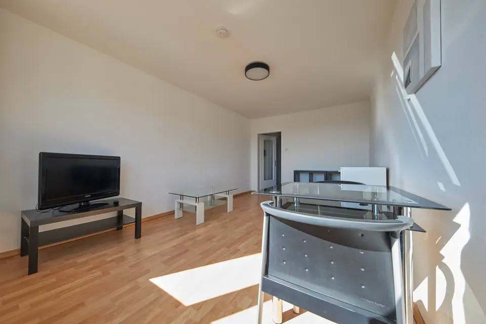 WG-Zimmer mit 27 m² in Stuttgart – Bild 1