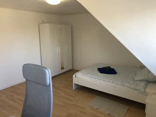 WG-Zimmer mit 18 m² in Karlsruhe – Bild 4