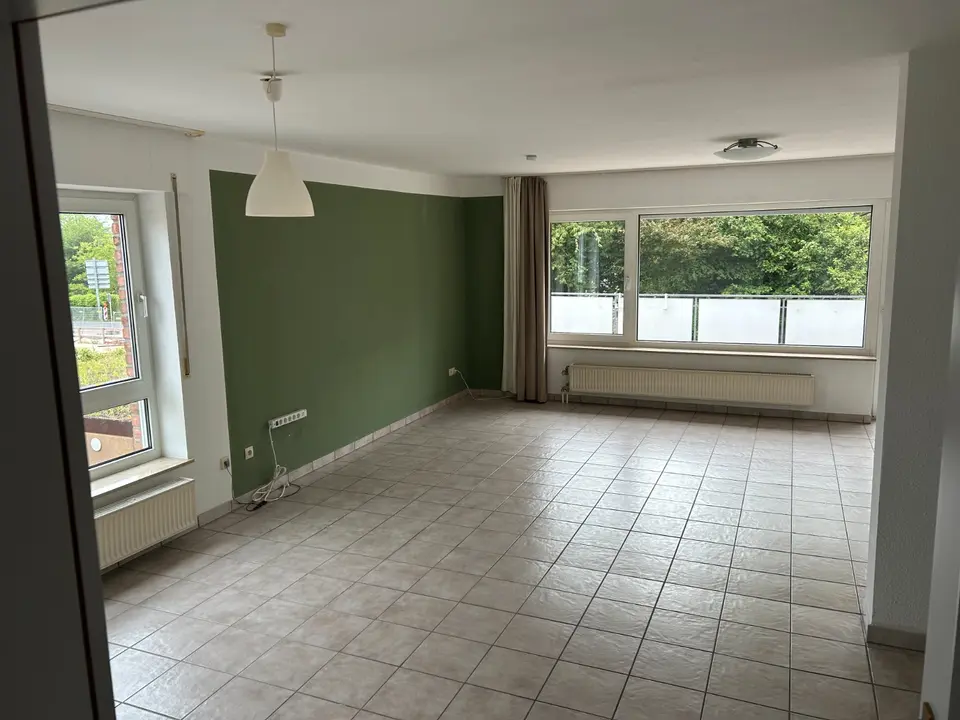 3 Zimmer Wohnung mit 105 m² in Brühl – Bild 1