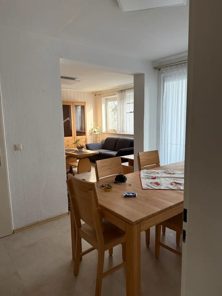 4 Zimmer Wohnung mit 81 m² in Detmold – Bild 2