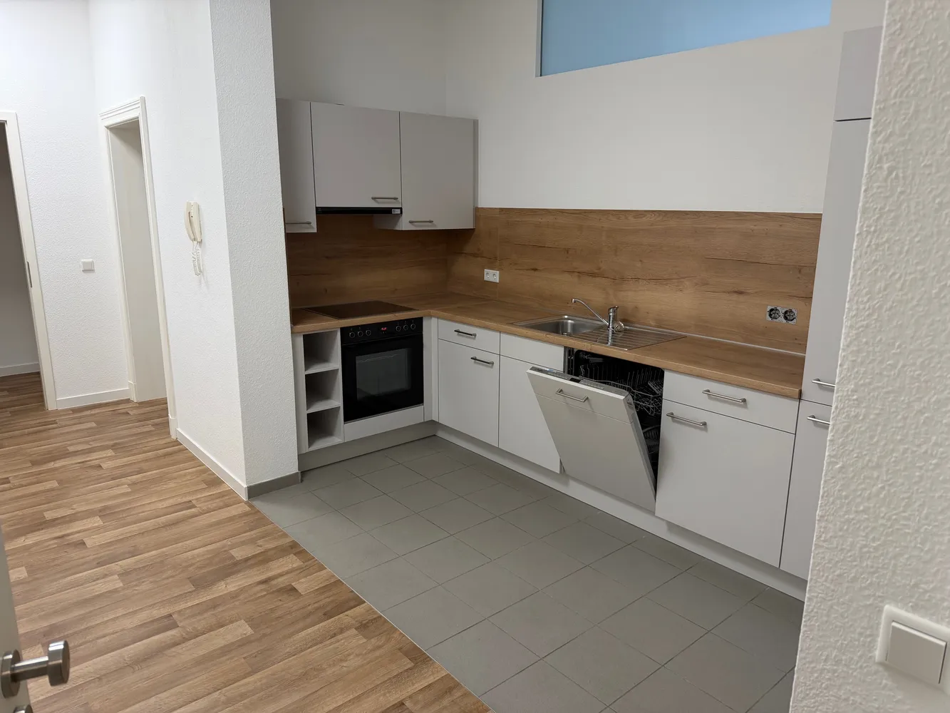 3 Zimmer Wohnung mit 93 m² in Greifswald – Bild 3