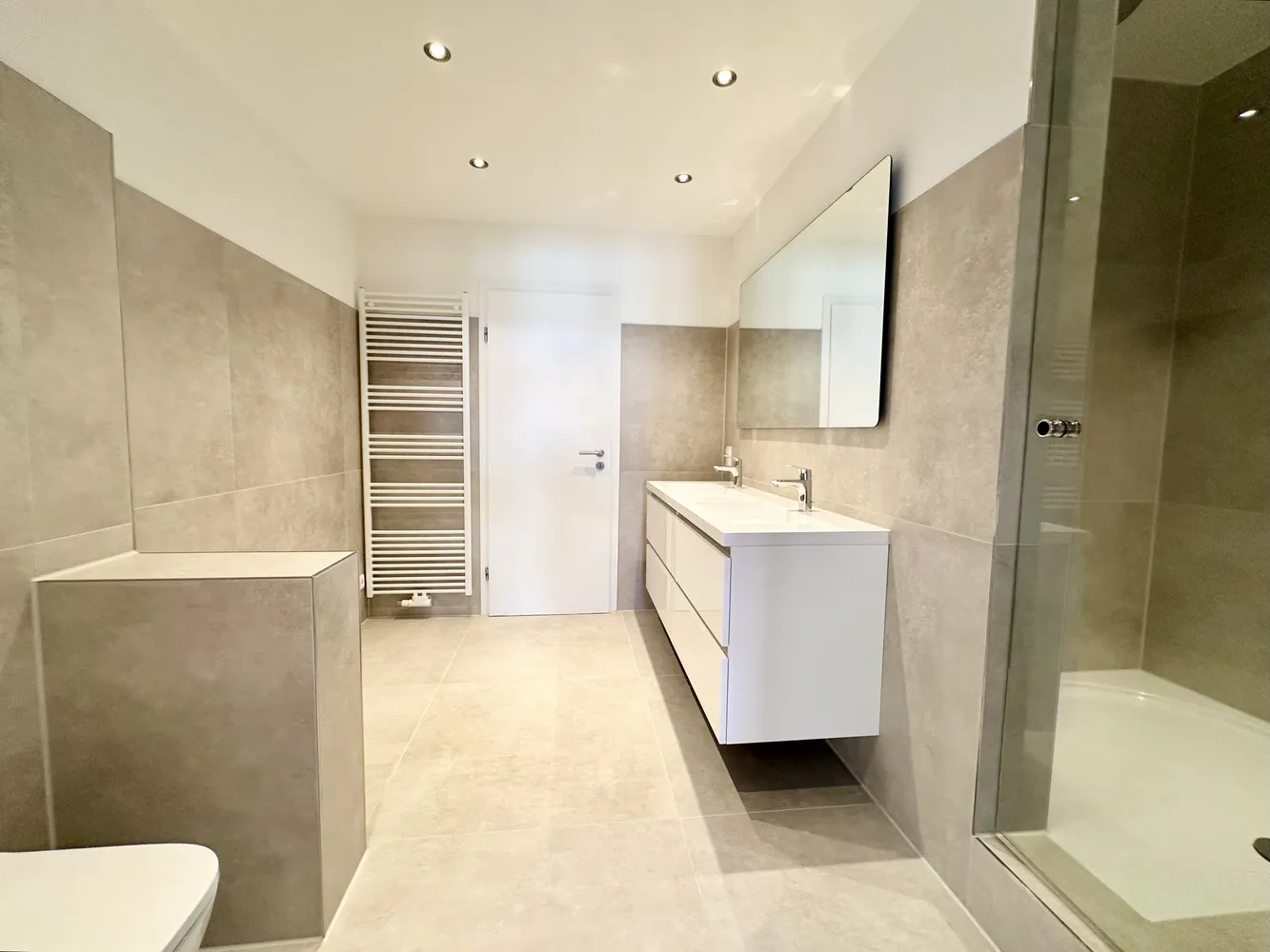 5 Zimmer Wohnung mit 180 m² in Dresden – Bild 11