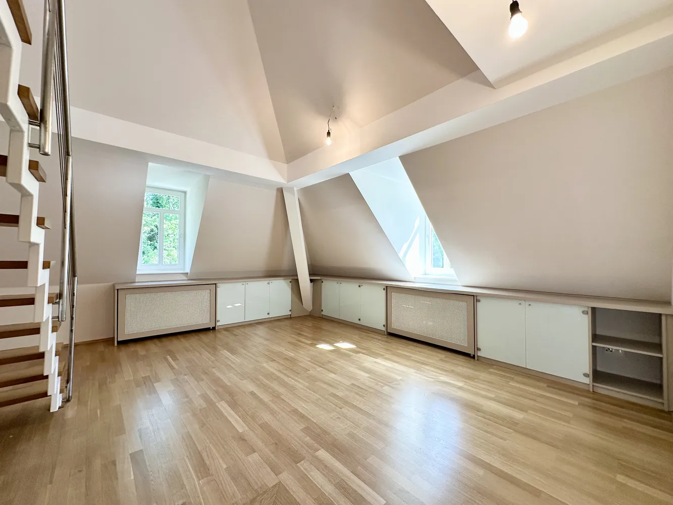 5 Zimmer Wohnung mit 180 m² in Dresden – Bild 6