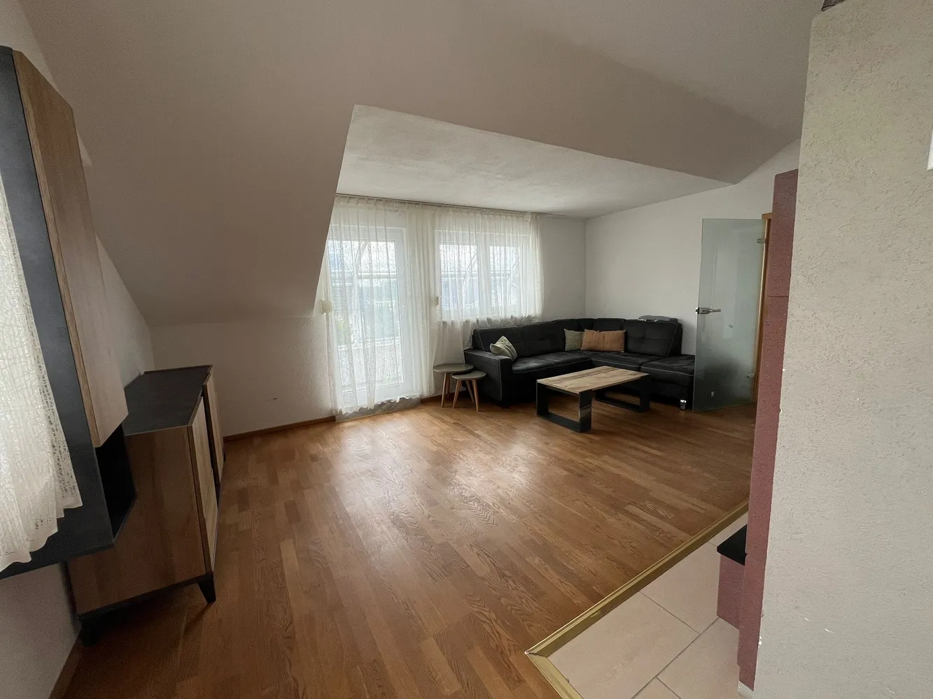 4 Zimmer Wohnung mit 95 m² in Ulm – Bild 2