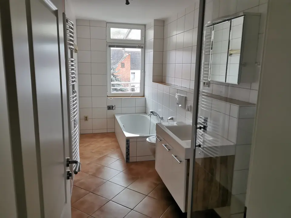 4 Zimmer Wohnung mit 94 m² in Nordhausen – Bild 5