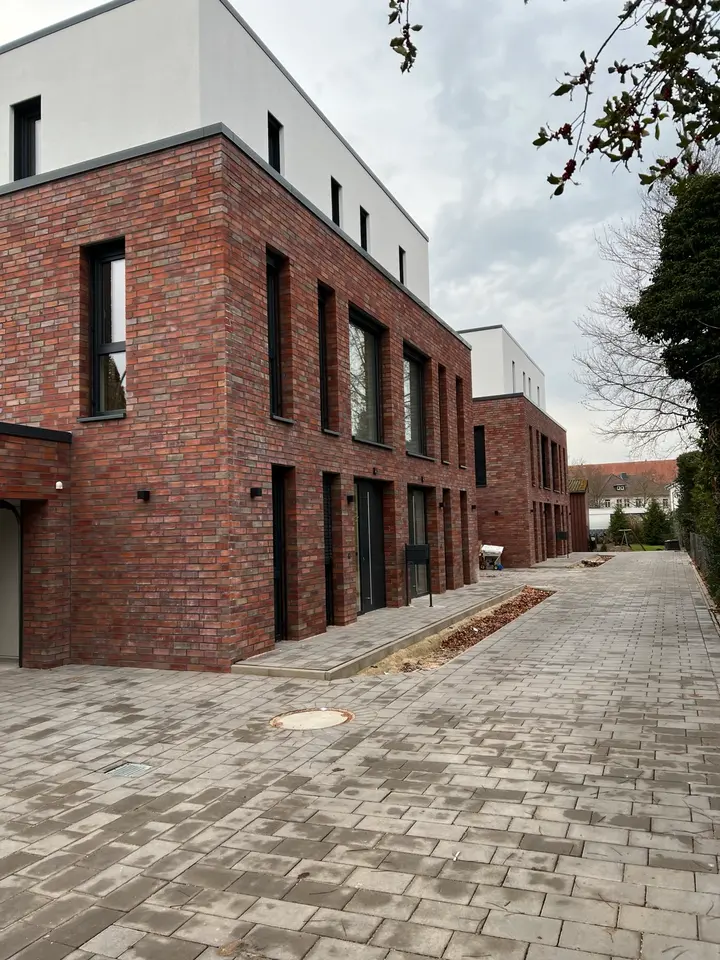 4 Zimmer Haus mit 145 m² in Celle – Bild 2