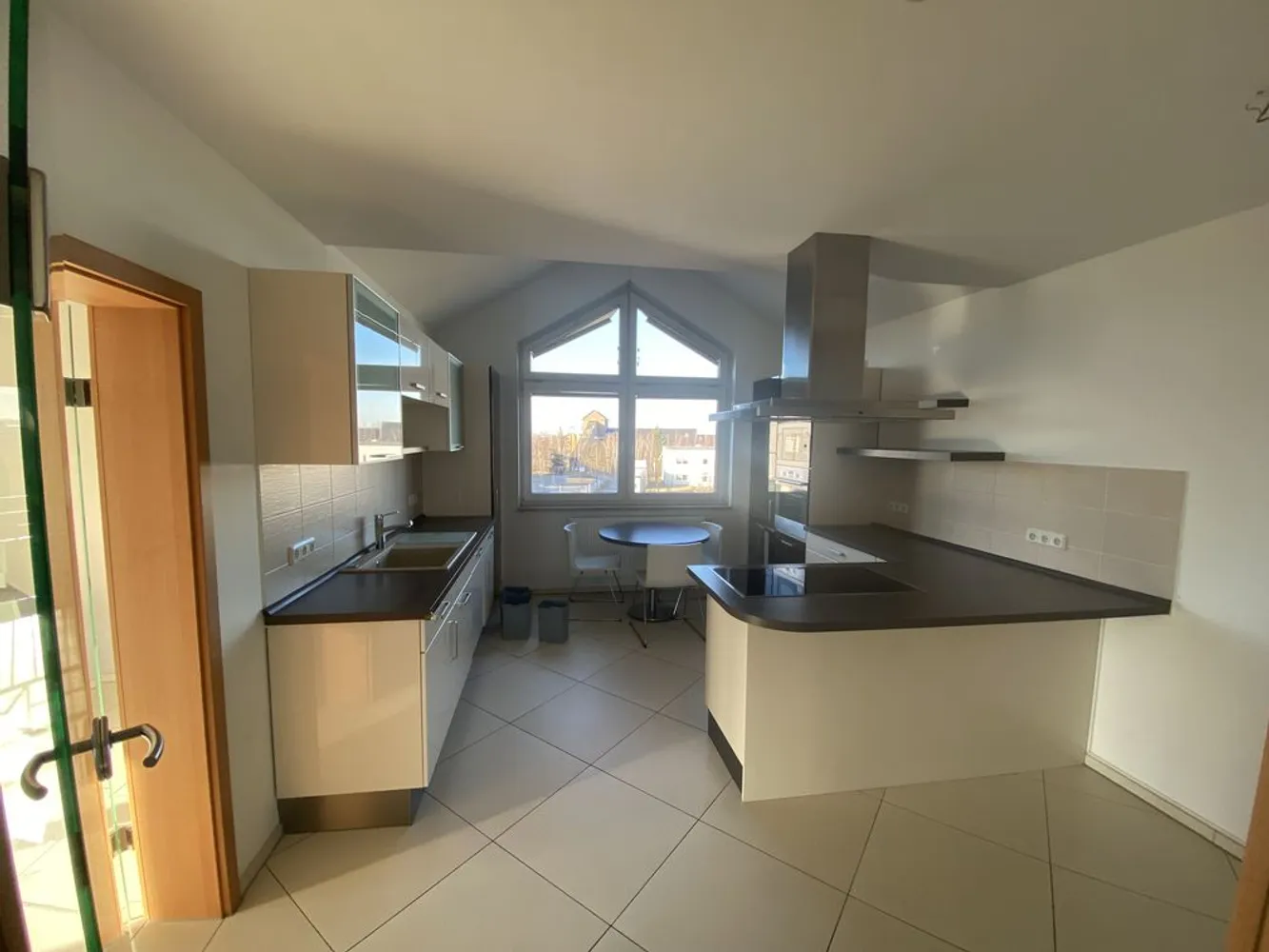 4 Zimmer Wohnung mit 174 m² in Freiberg – Bild 12