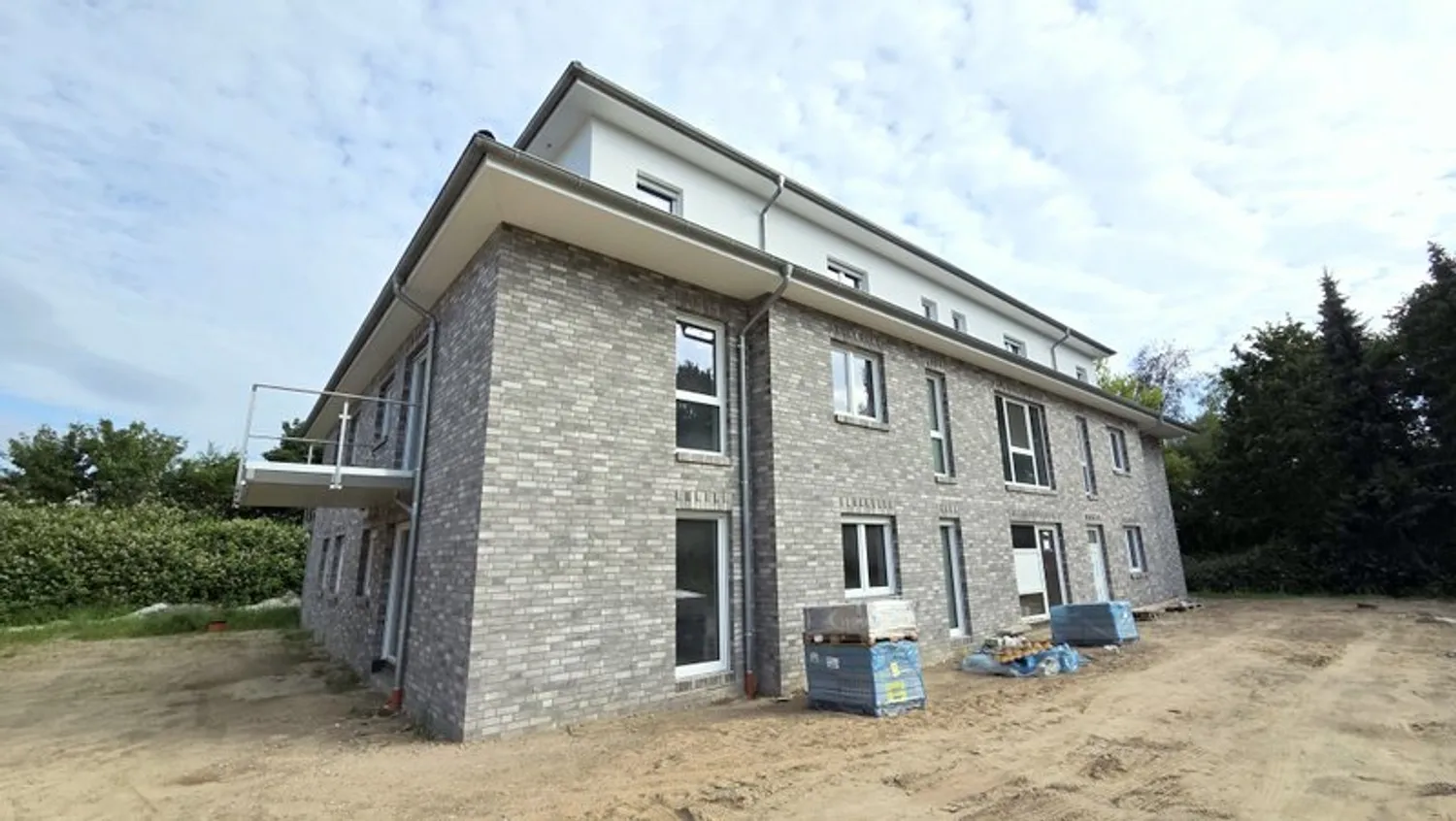 2 Zimmer Wohnung mit 77 m² in Delmenhorst – Bild 1