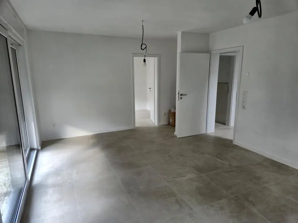 5 Zimmer Wohnung mit 135 m² in Rüsselsheim am Main – Bild 3