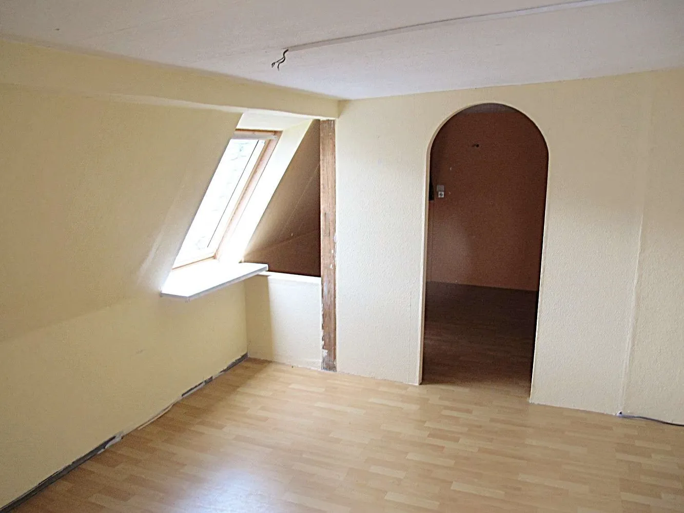 3 Zimmer Wohnung mit 103 m² in Zwickau – Bild 9
