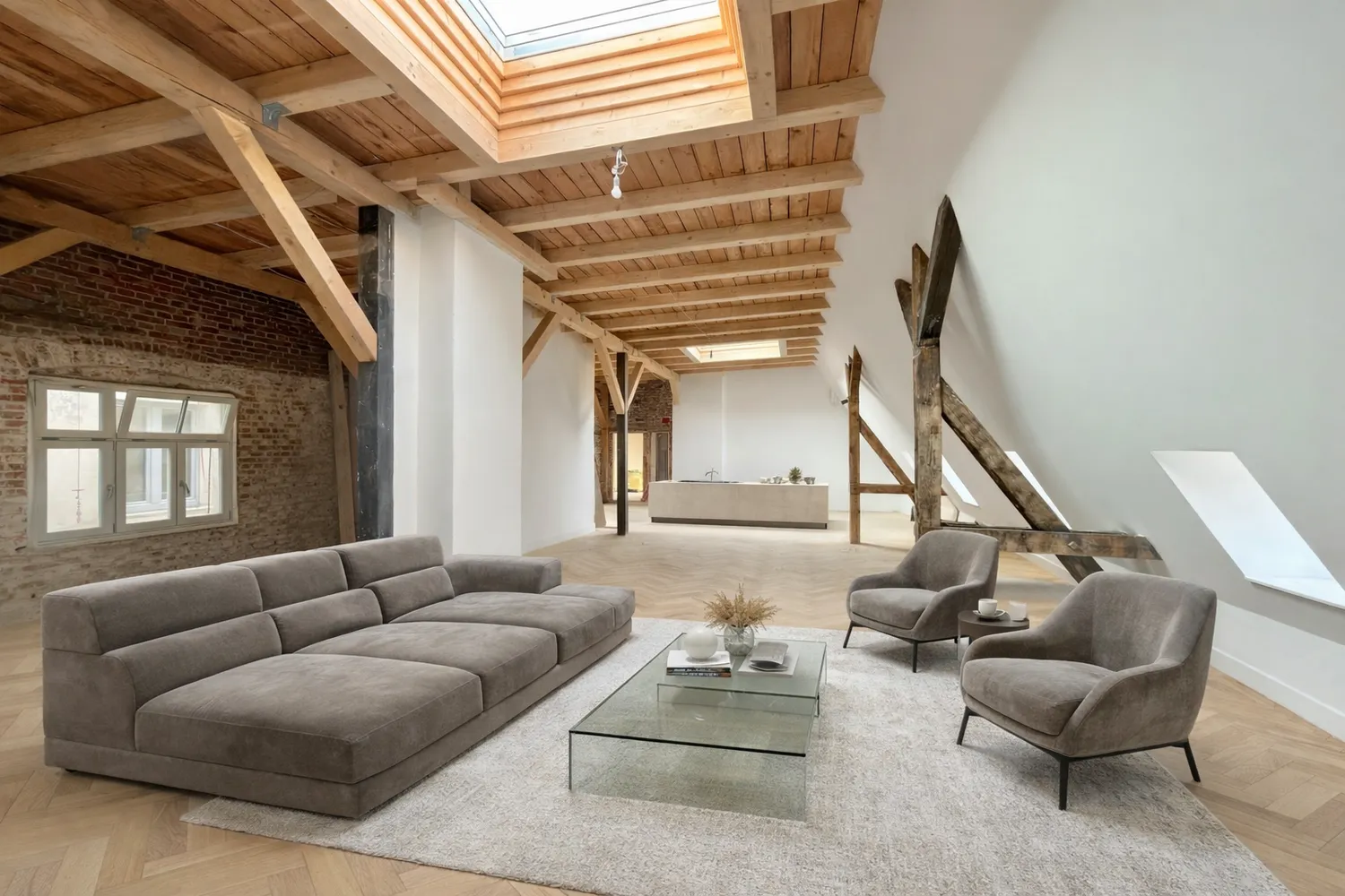 10 Zimmer Wohnung mit 350 m² in Görlitz – Bild 1