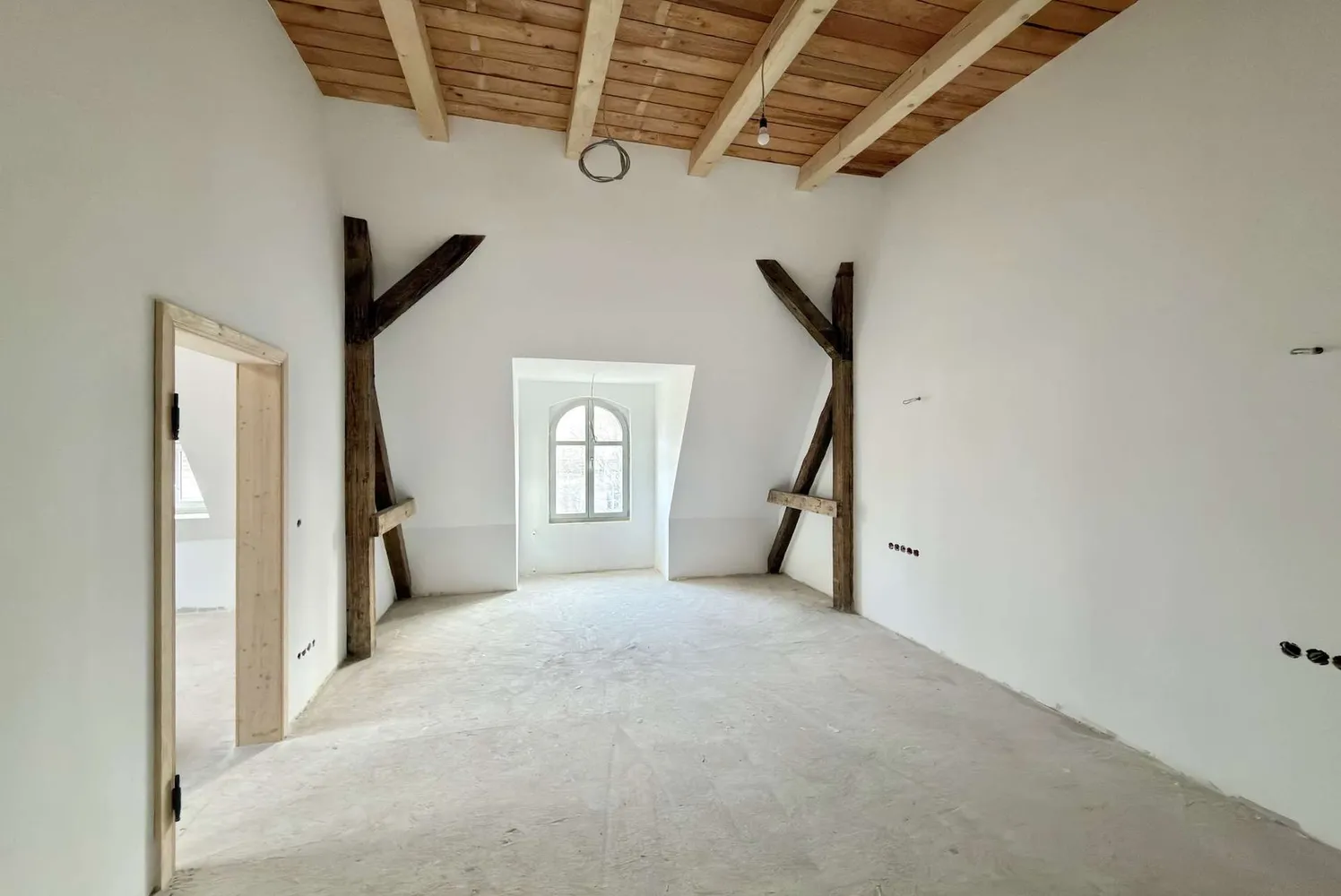 10 Zimmer Wohnung mit 350 m² in Görlitz – Bild 3