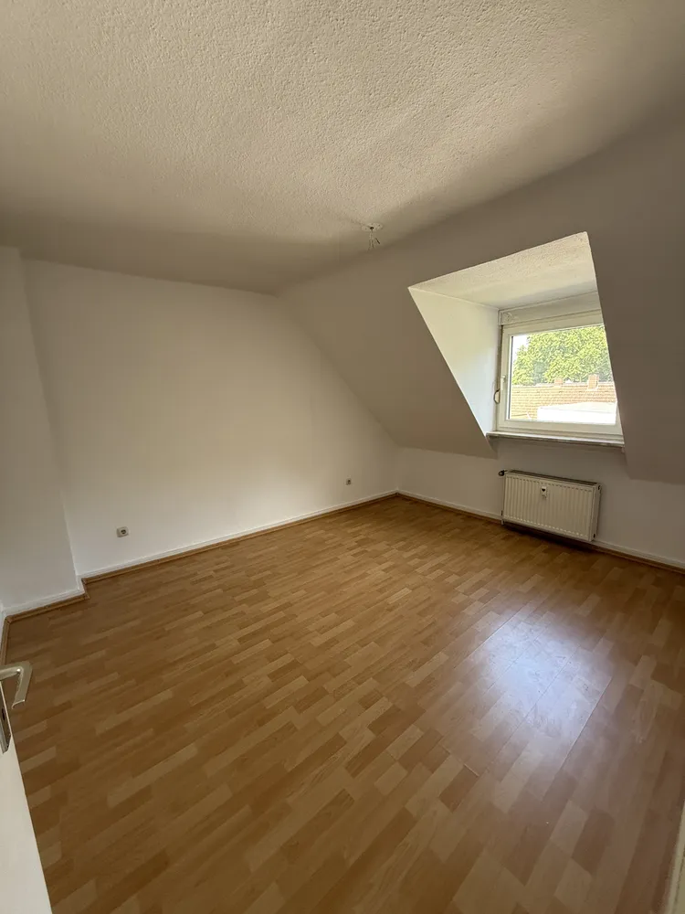 3 Zimmer Wohnung mit 40 m² in Duisburg – Bild 1