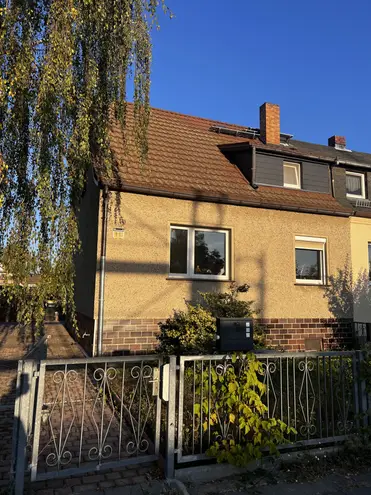 5 Zimmer Haus mit 85 m² in Berlin – Bild 1