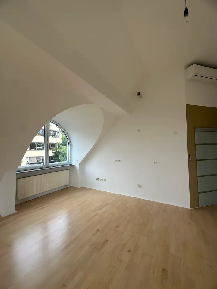 3 Zimmer Wohnung mit 89 m² in Oberursel – Bild 2