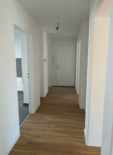 3 Zimmer Wohnung mit 75 m² in Karlsruhe – Bild 2