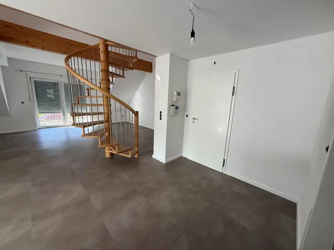 3 Zimmer Wohnung mit 110 m² in Regensburg – Bild 7